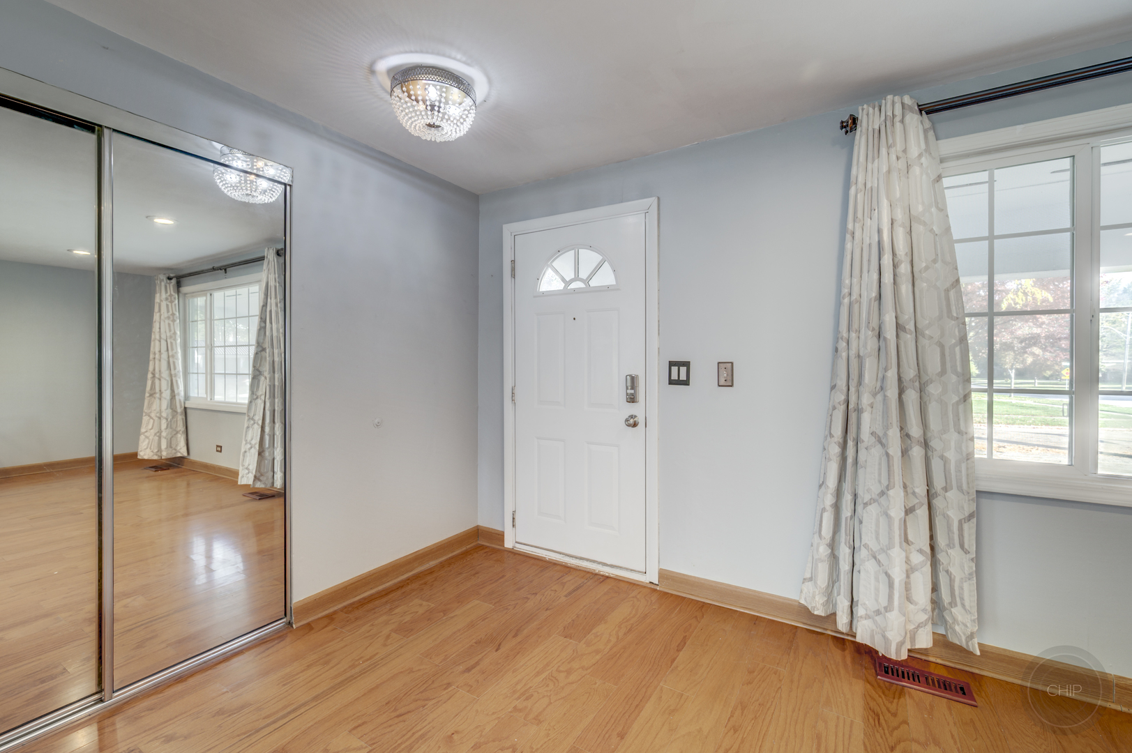 1601 Kingston Lane, Schaumburg, IL 60193