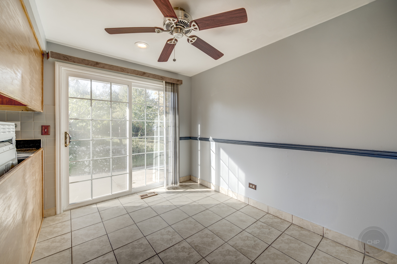 1601 Kingston Lane, Schaumburg, IL 60193