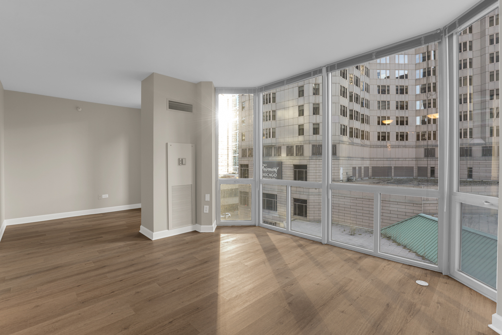 222 N Columbus Drive #611, Chicago, IL 60601