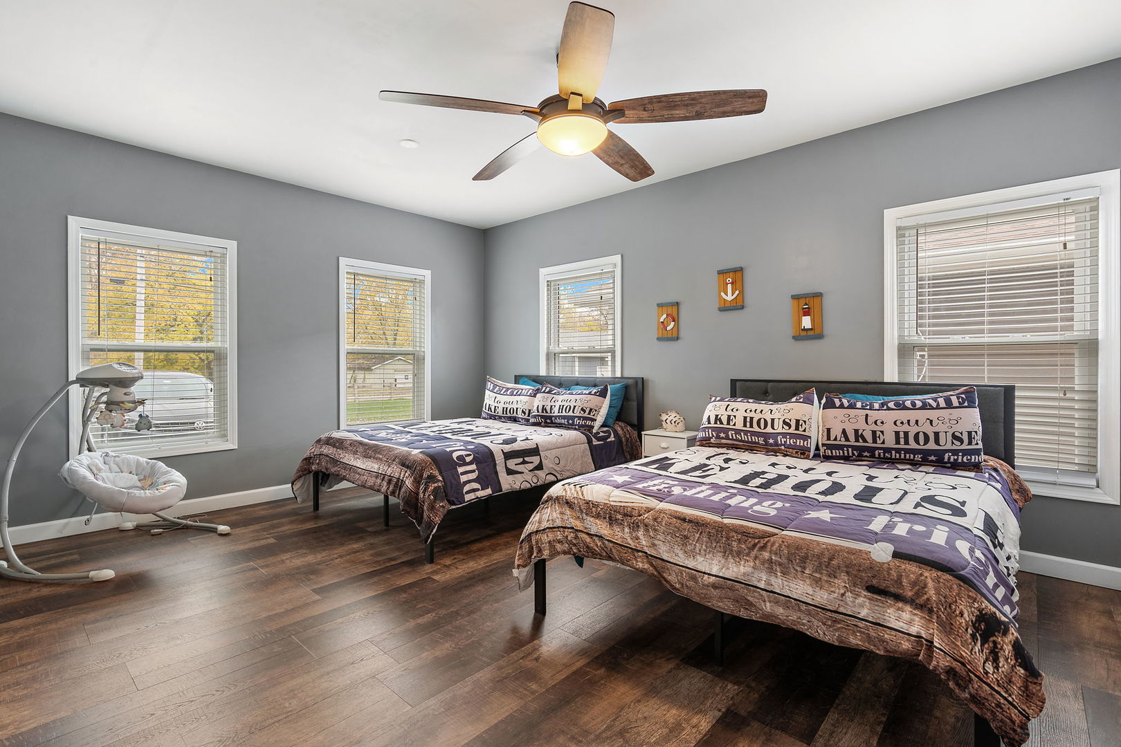 789 S Lakeview Drive, Lowell, IN 46356