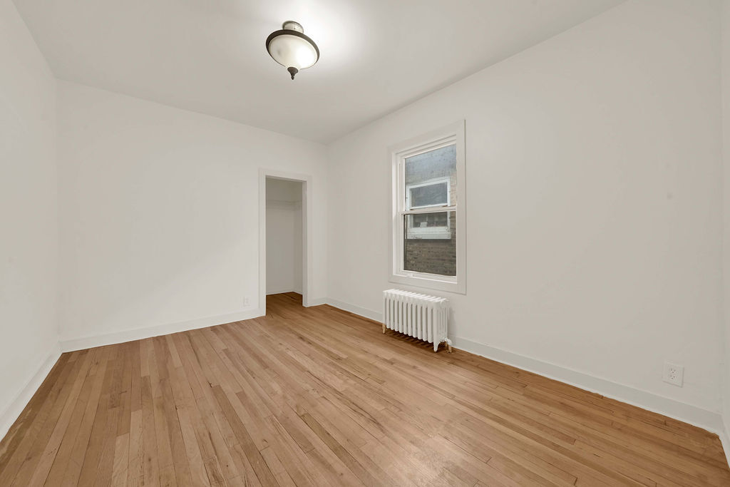 6620 S Richmond Street, Chicago, IL 60629