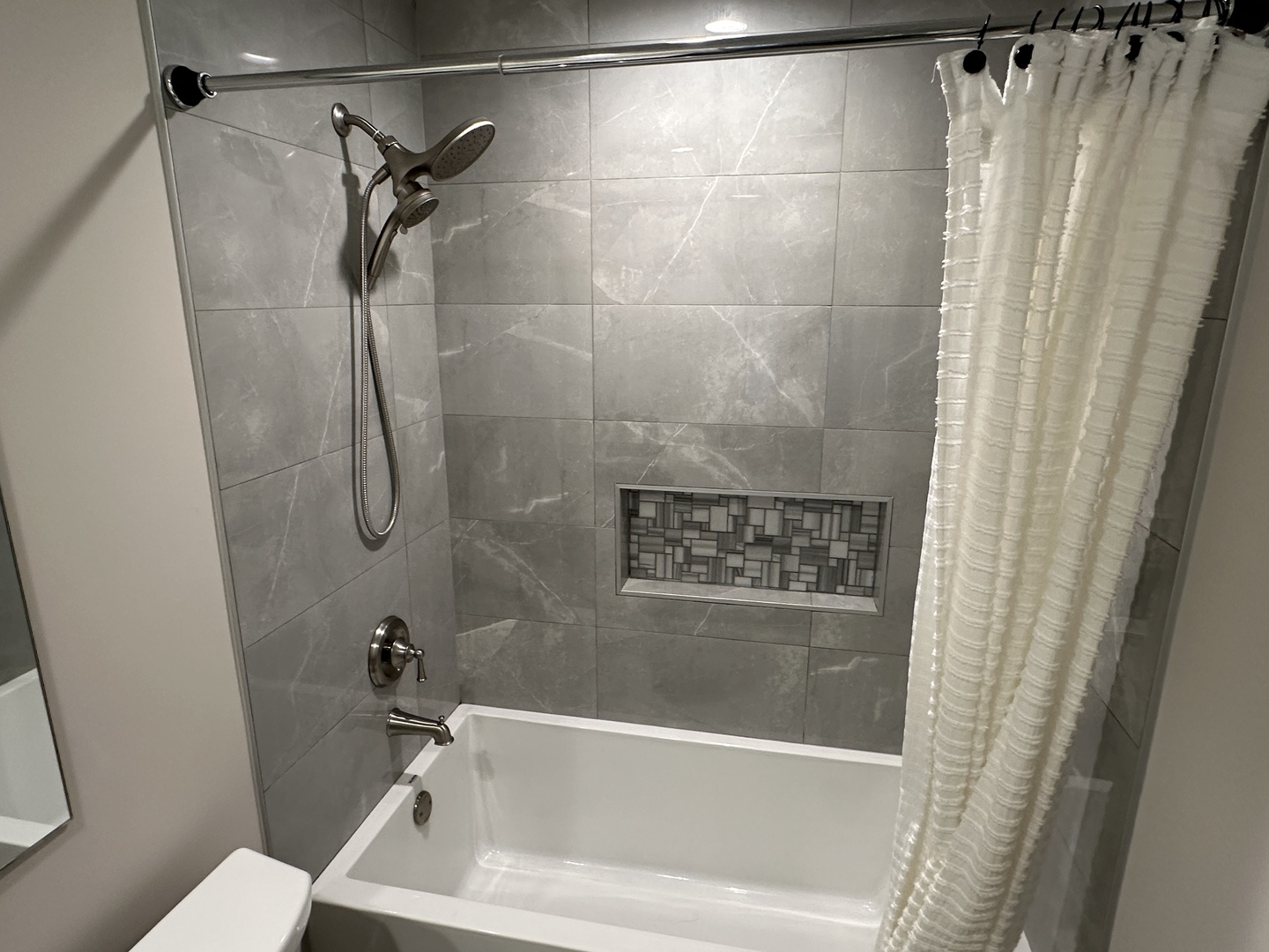 992 Langtry Court #D, Elgin, IL 60120