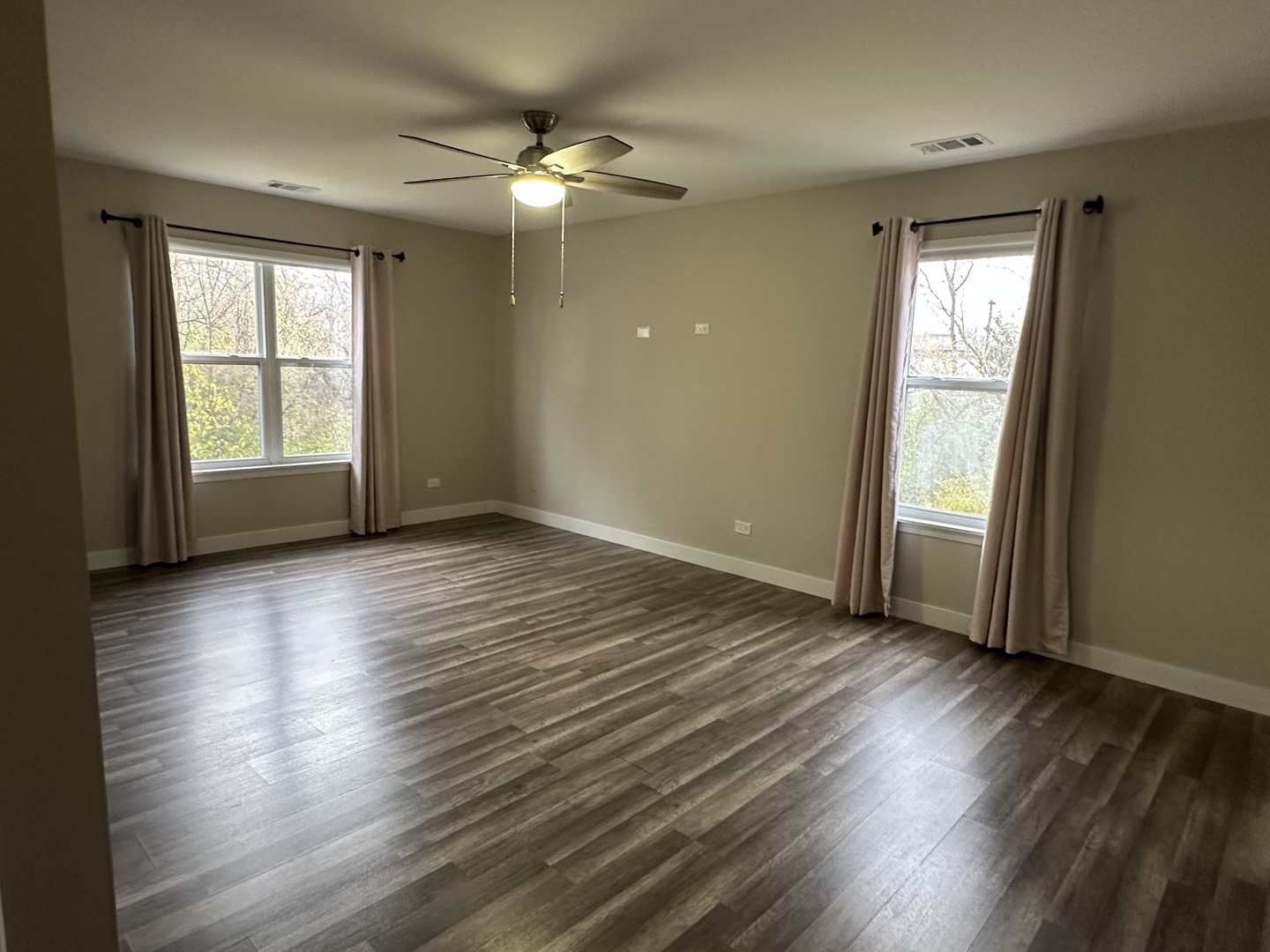 992 Langtry Court #D, Elgin, IL 60120