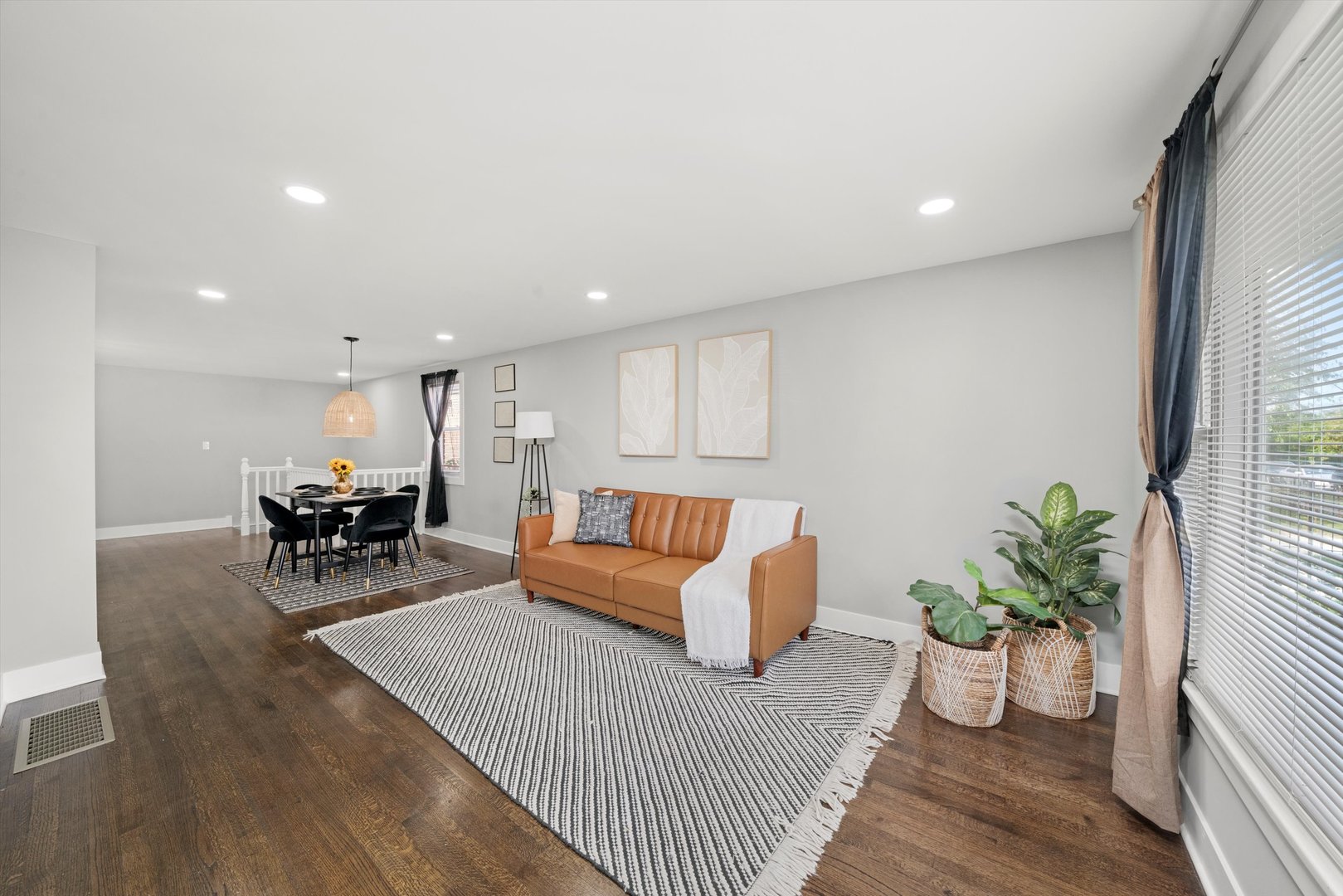 819 E 98th Place, Chicago, IL 60628