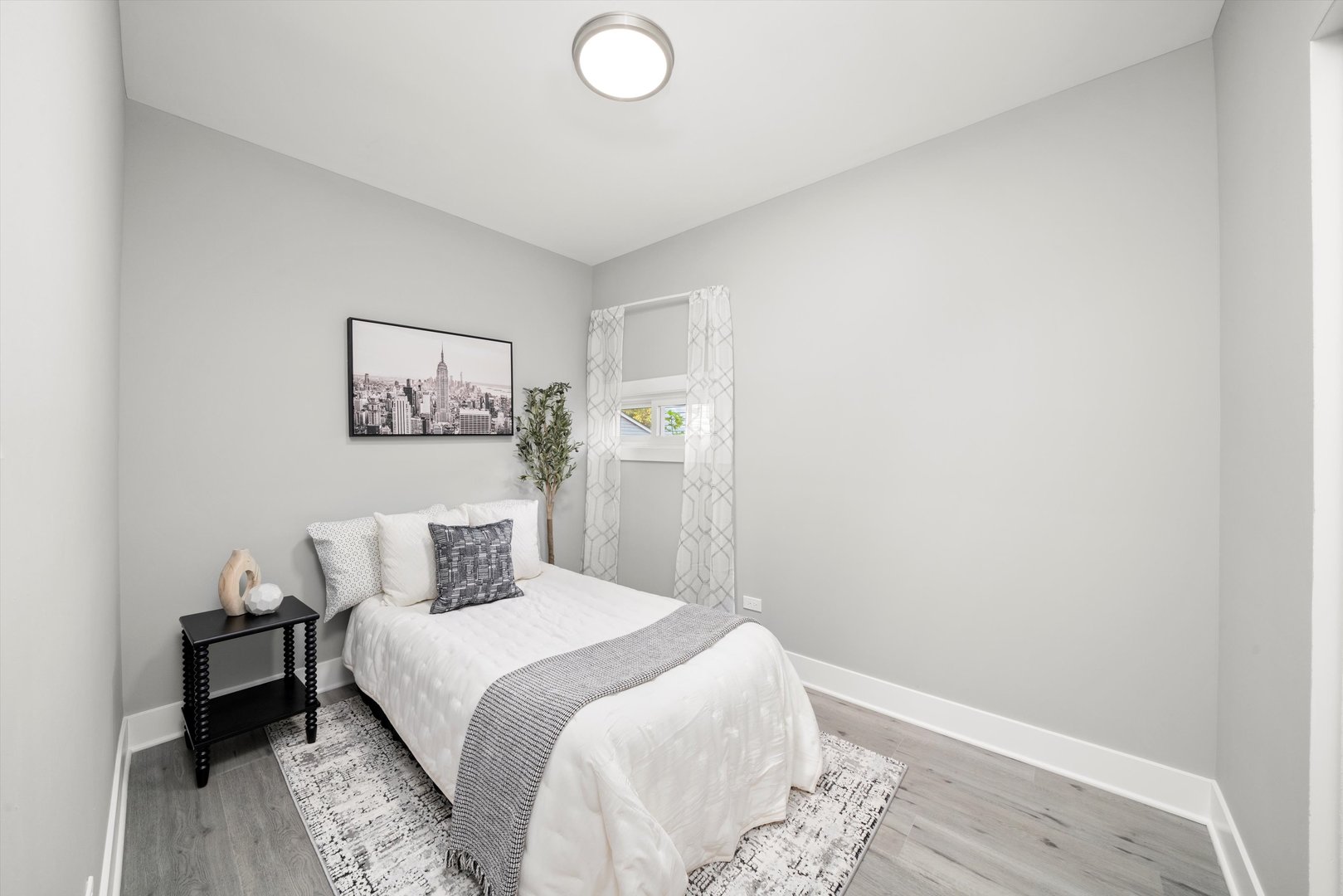 819 E 98th Place, Chicago, IL 60628