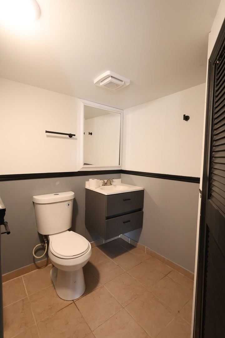 15239 Vincennes Road, Phoenix, IL 60426