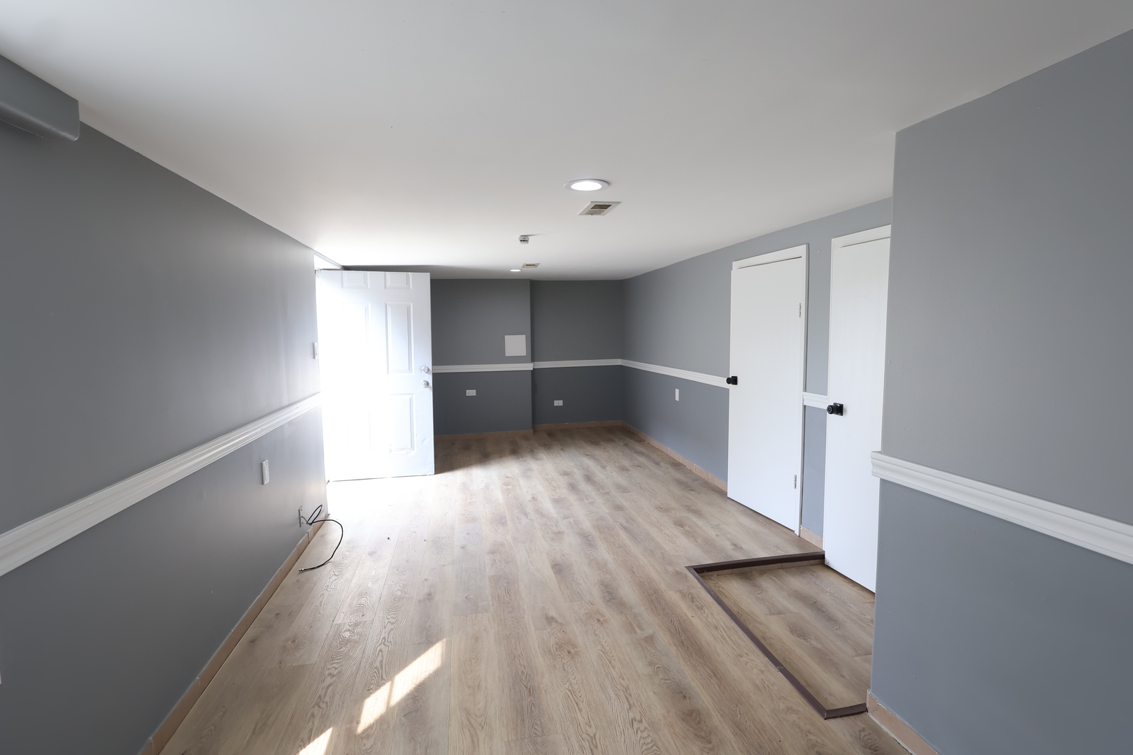 15239 Vincennes Road, Phoenix, IL 60426