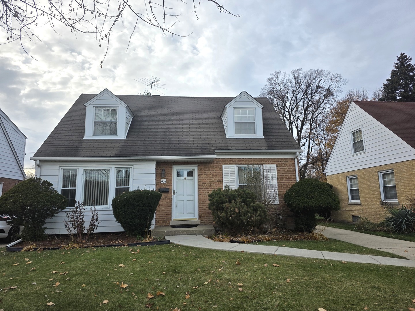 436 S Arlington Heights Road, Arlington Heights, IL 60005
