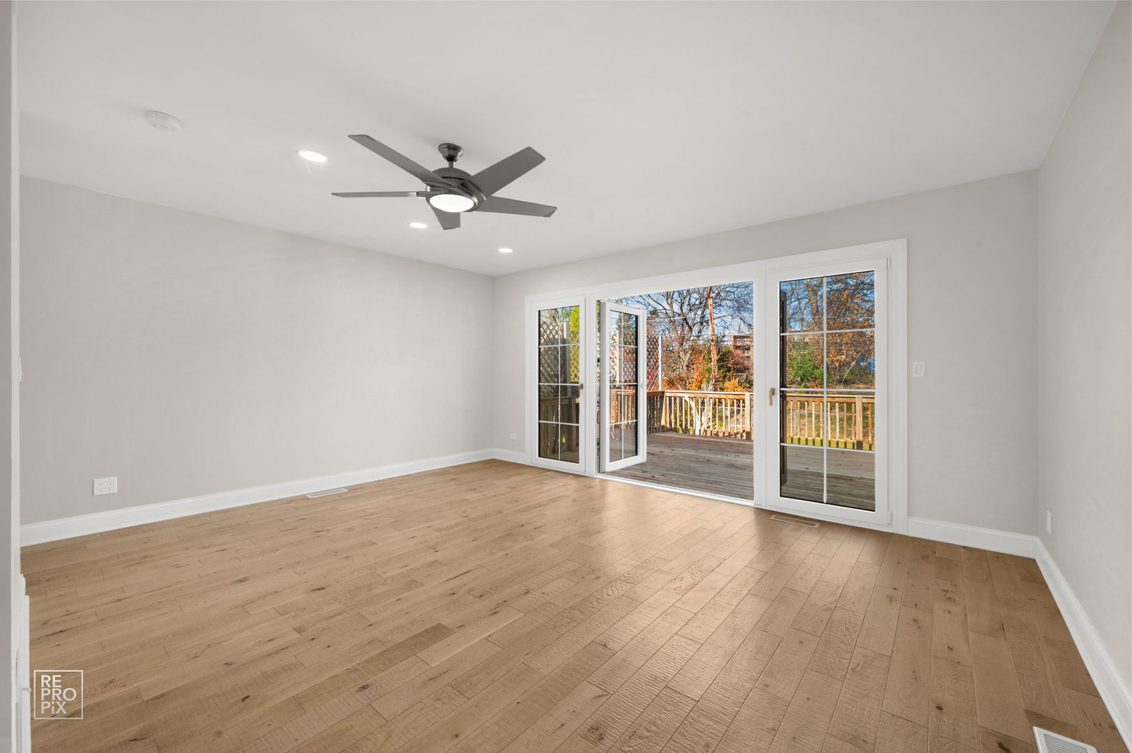 1722 Bonita Avenue, Mount Prospect, IL 60056