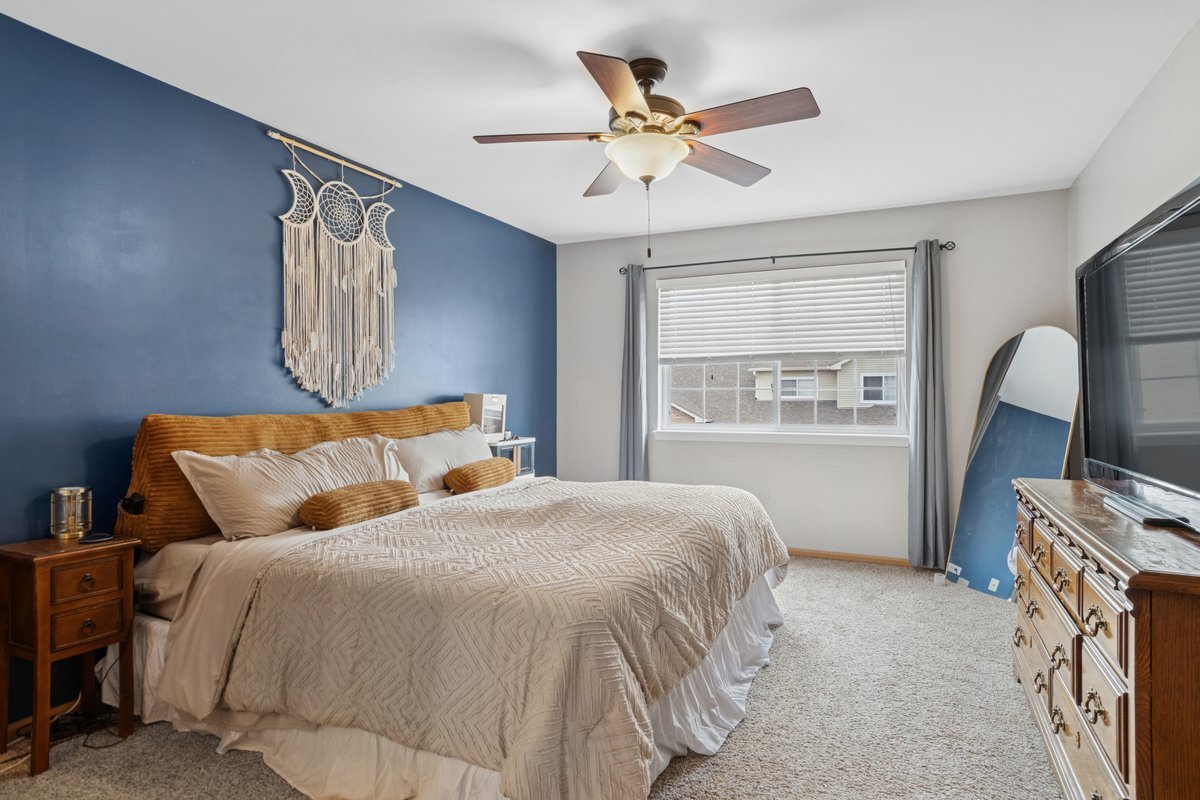 22 Rolling Oaks Road #C, Sugar Grove, IL 60554