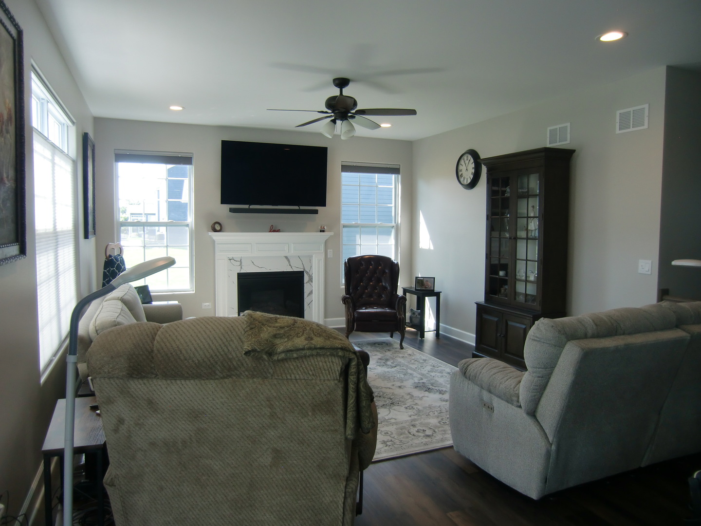 20941 Lee Street, Shorewood, IL 60404