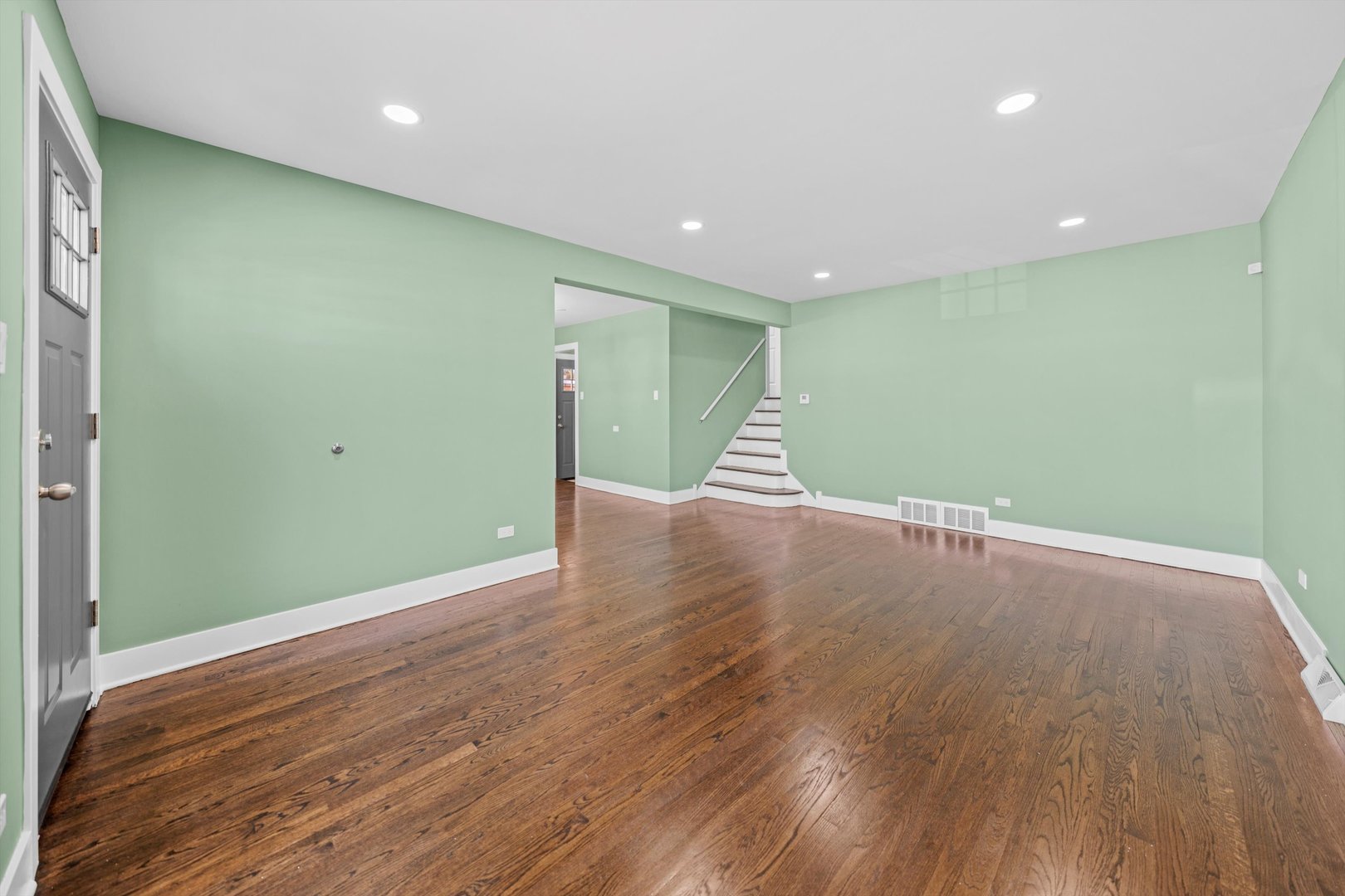 1033 W 108th Street, Chicago, IL 60643