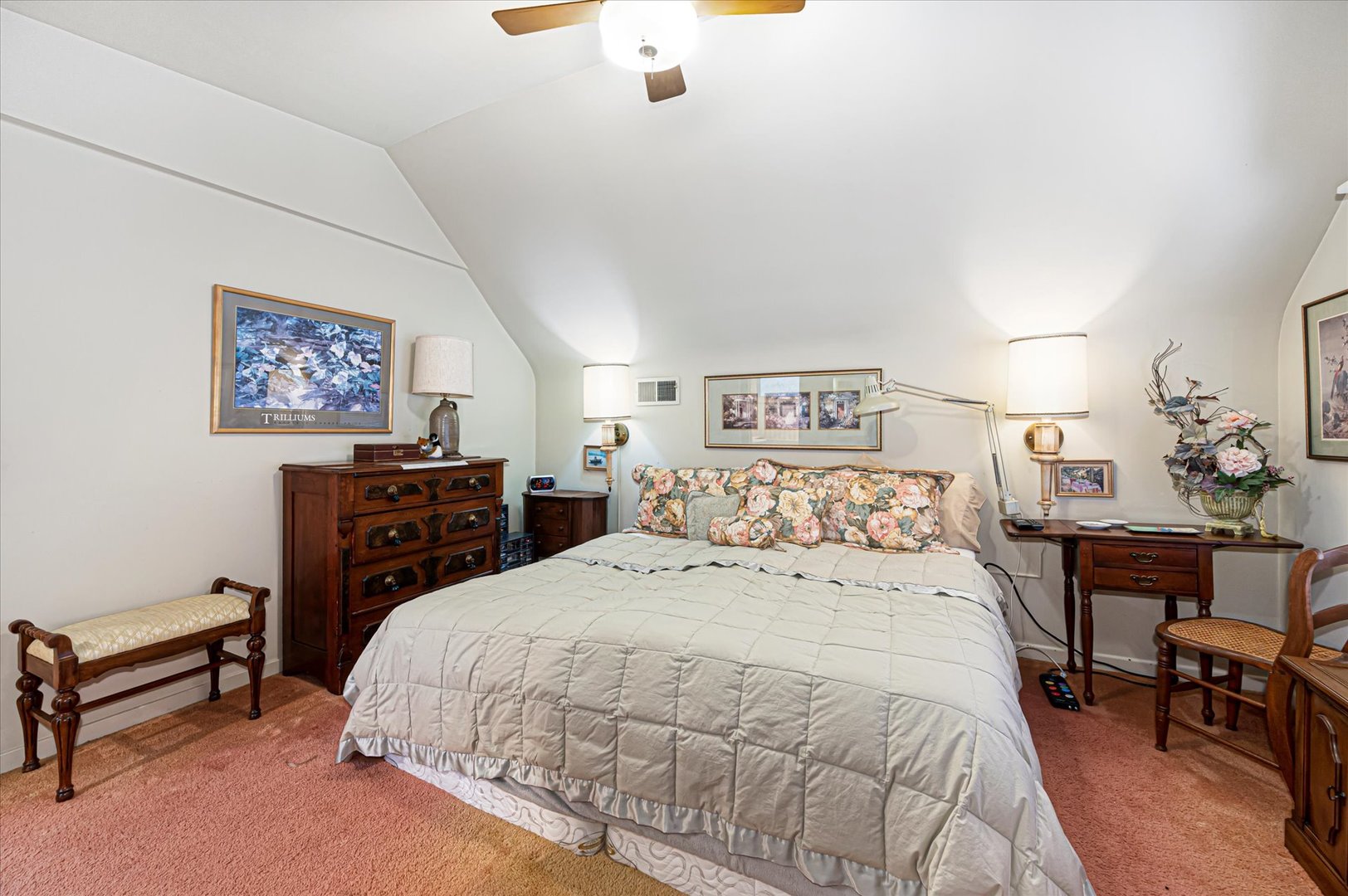 349 E Parkview Avenue, Elmhurst, IL 60126