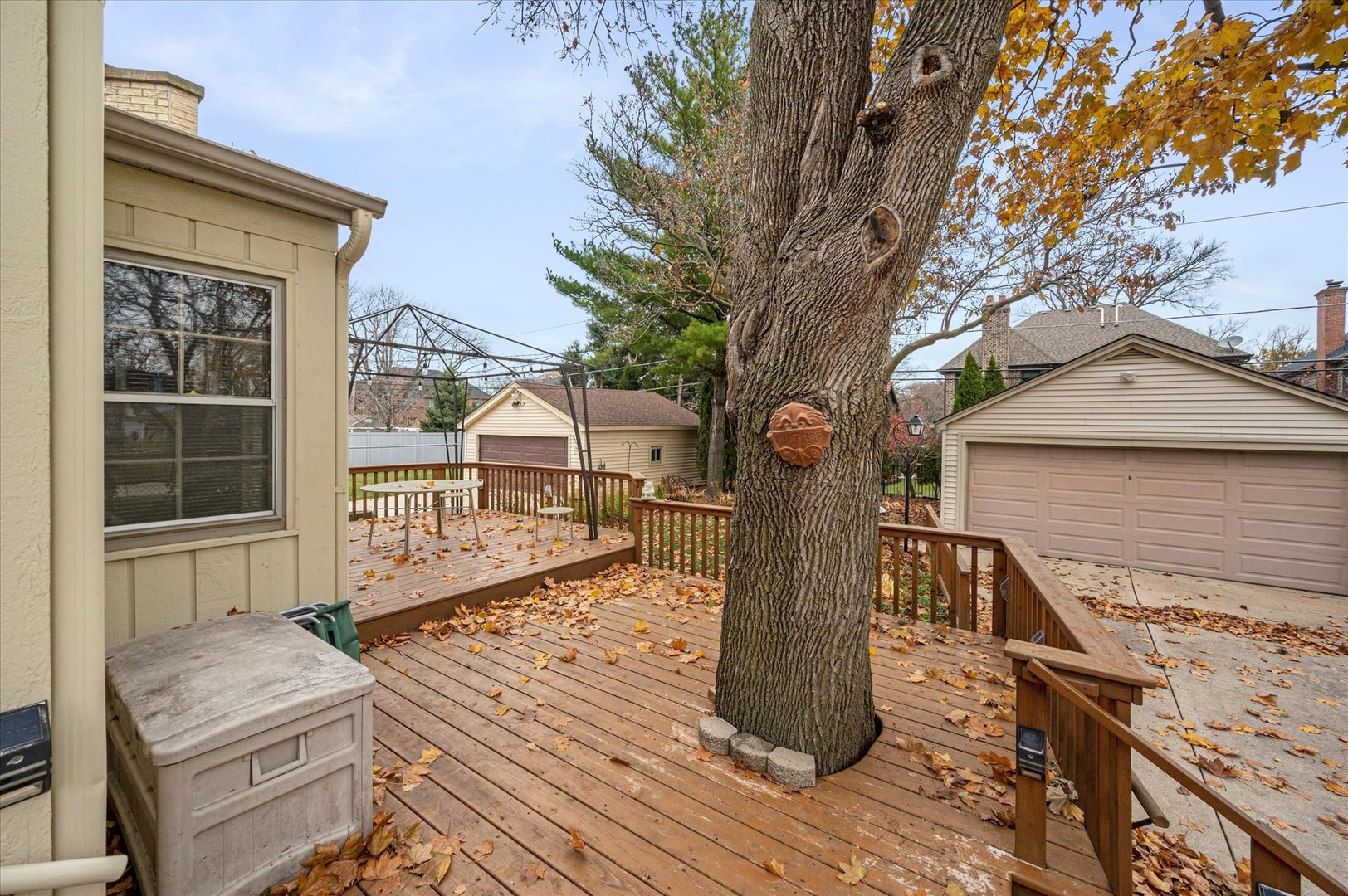 349 E Parkview Avenue, Elmhurst, IL 60126