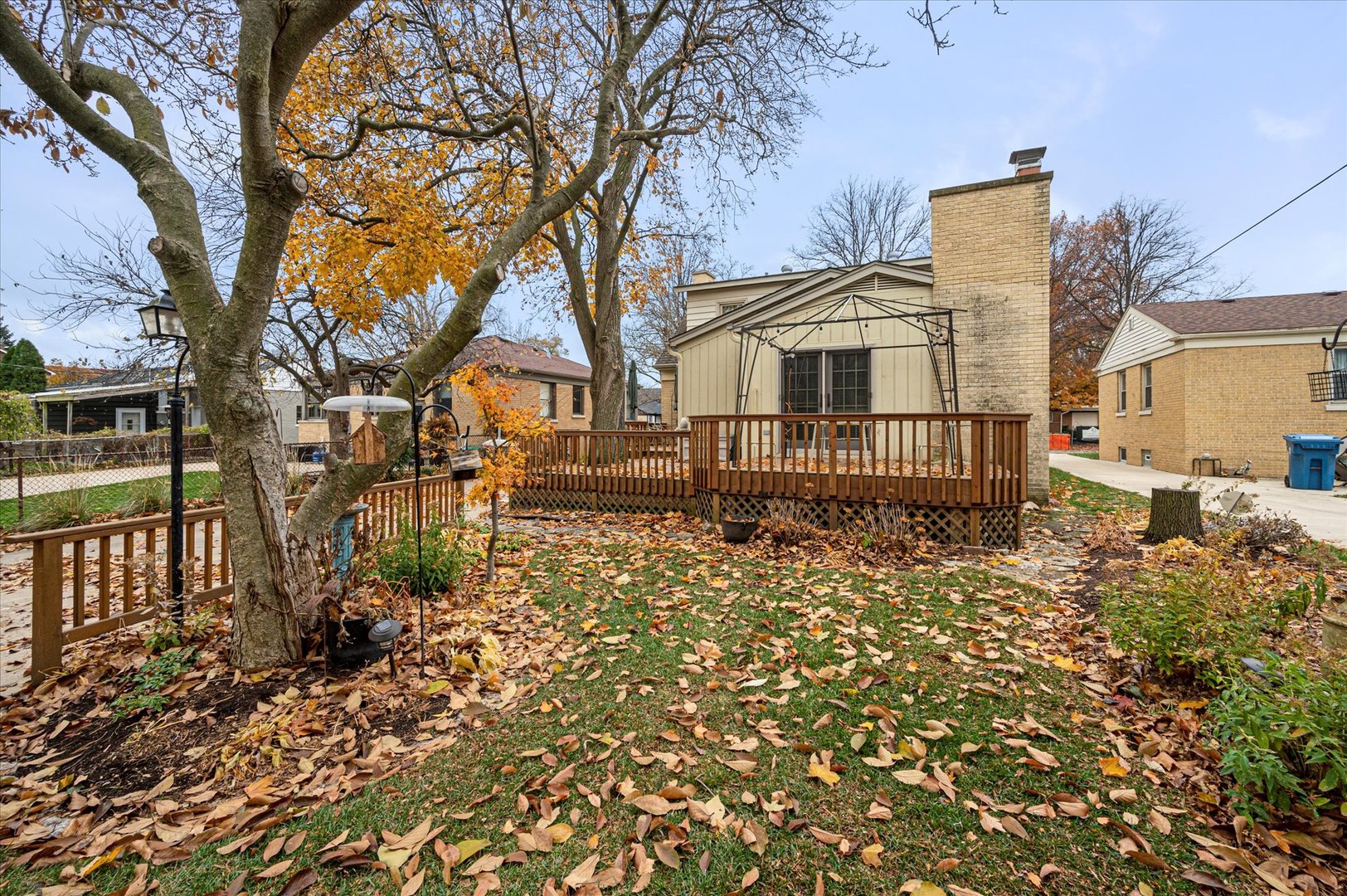 349 E Parkview Avenue, Elmhurst, IL 60126