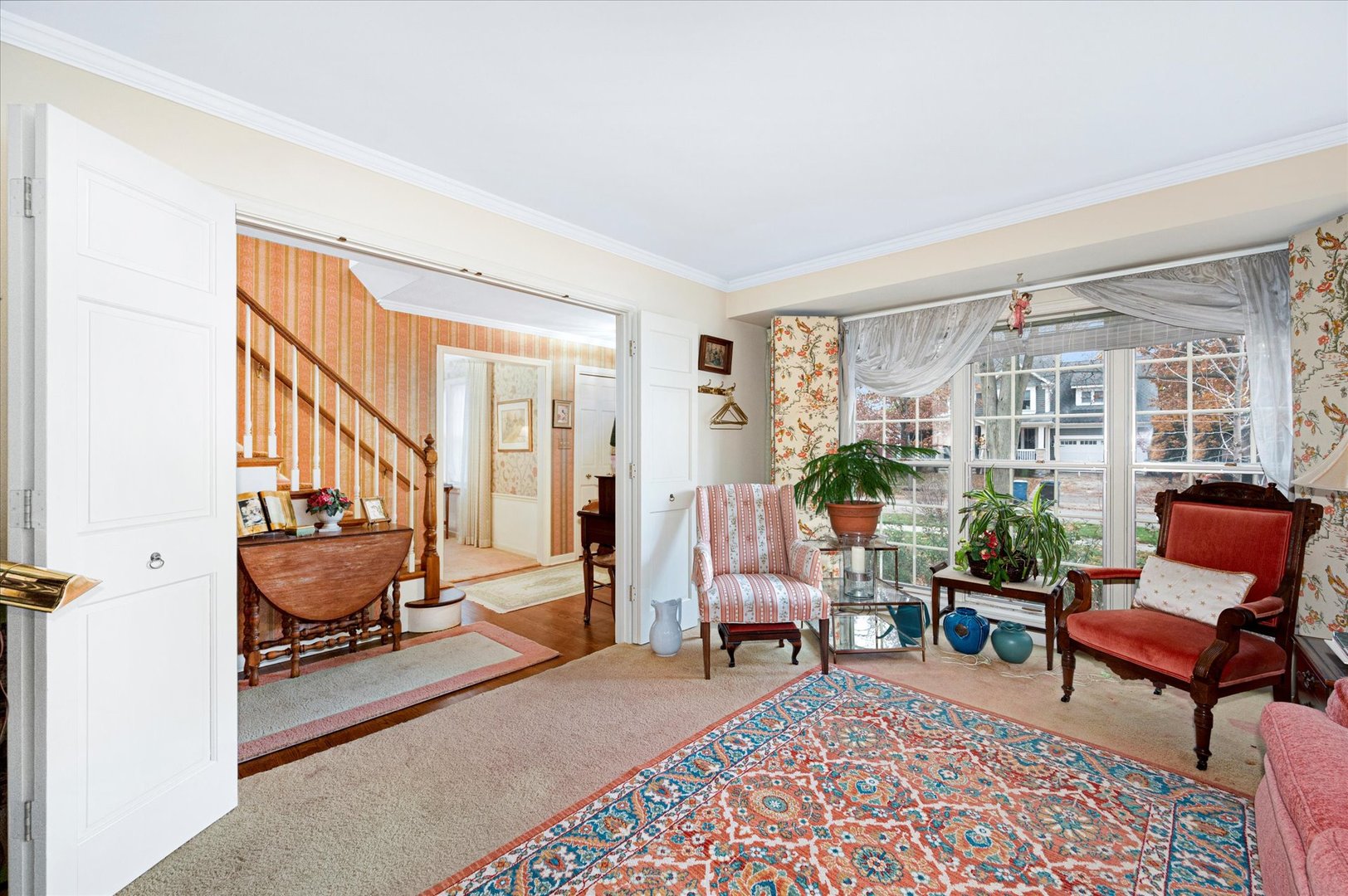 349 E Parkview Avenue, Elmhurst, IL 60126