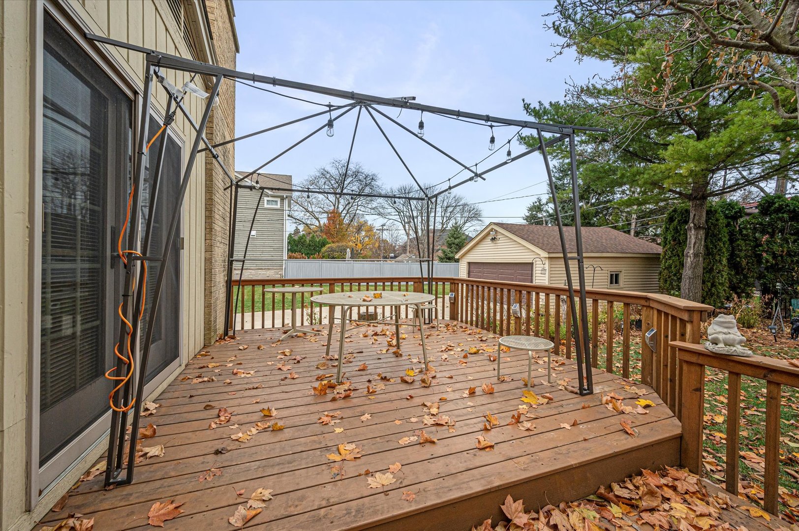 349 E Parkview Avenue, Elmhurst, IL 60126