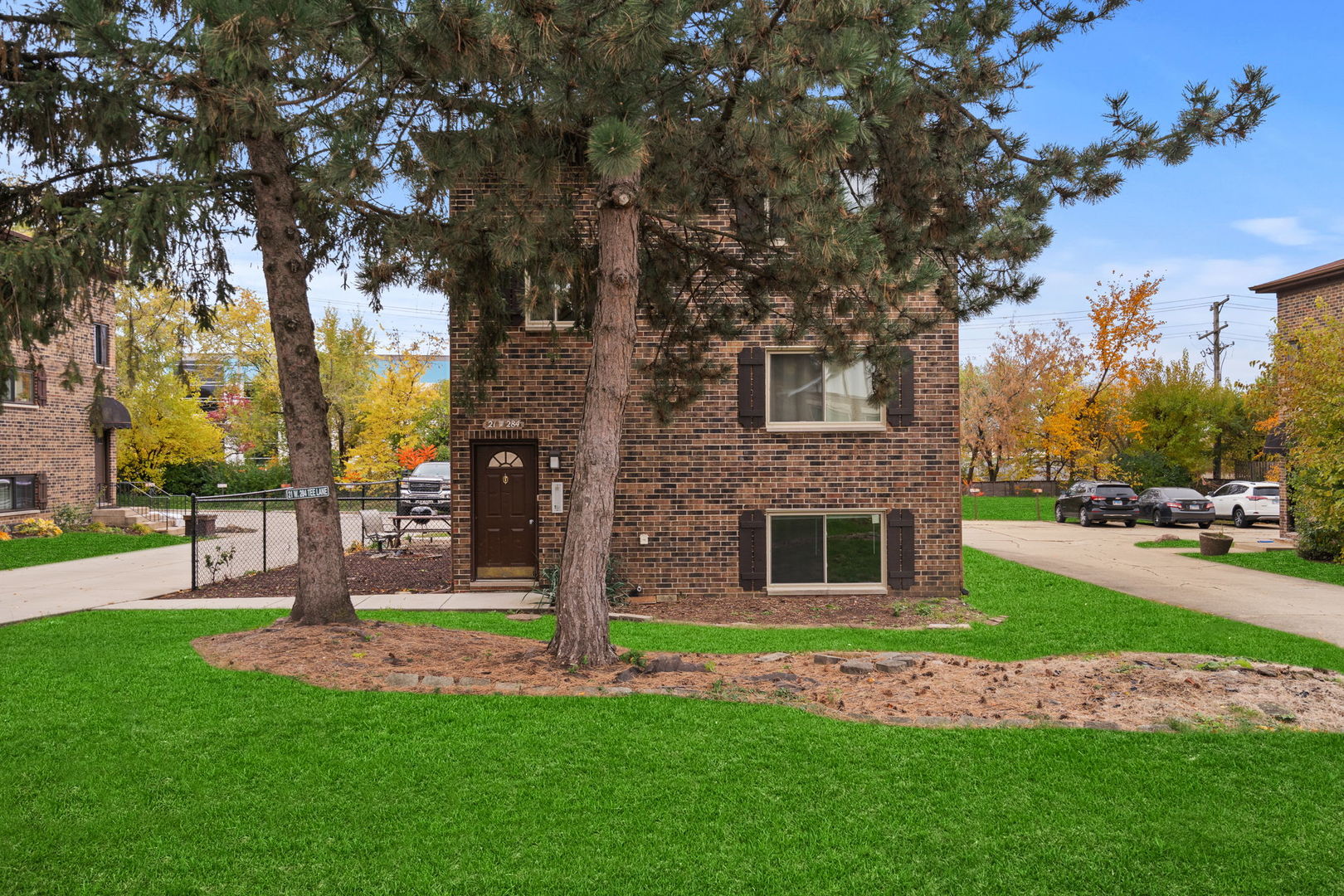 21W284 Tee Lane #C, Itasca, IL 60143