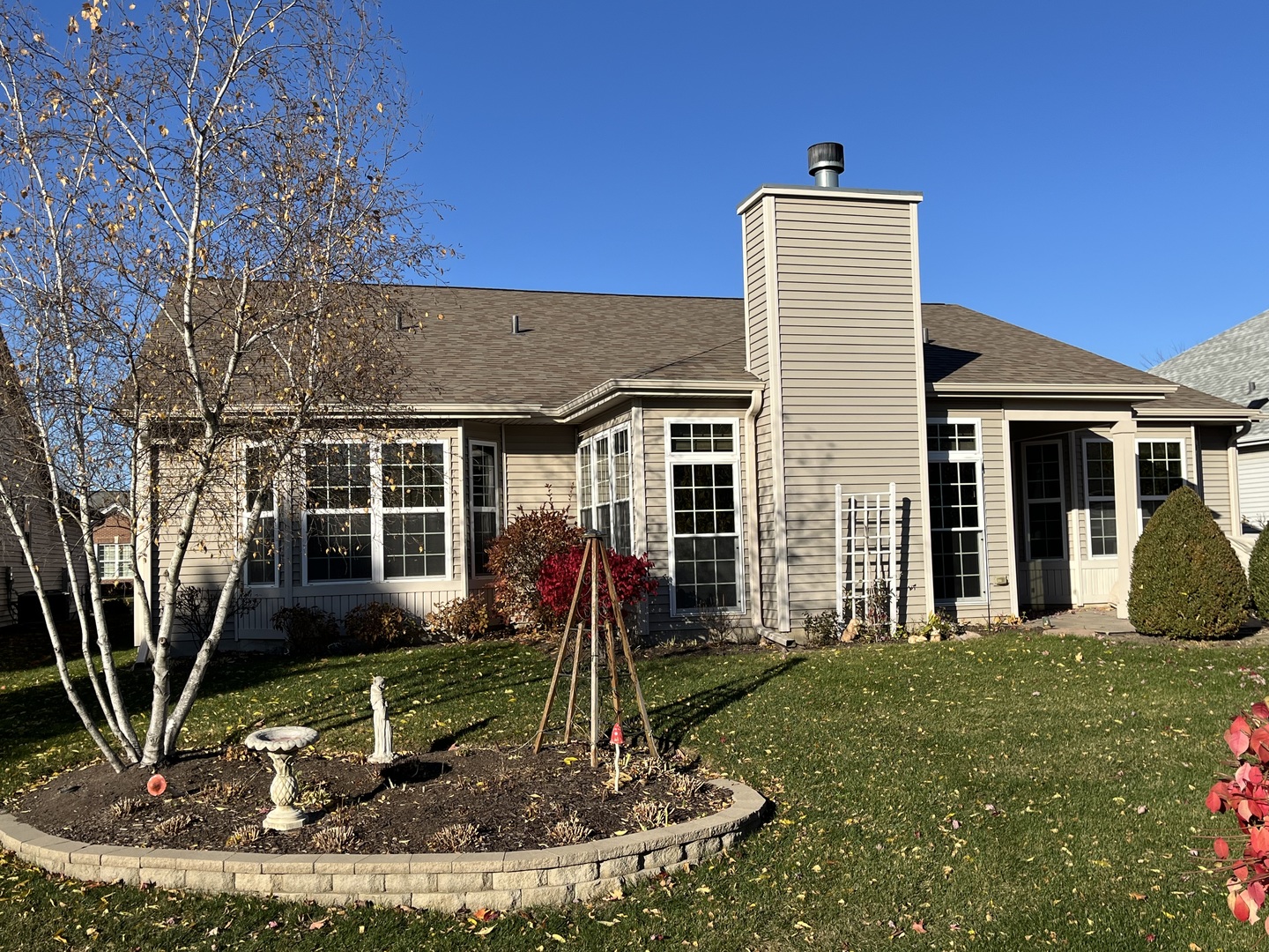 647 Tuscan Vw, Elgin, IL 60124