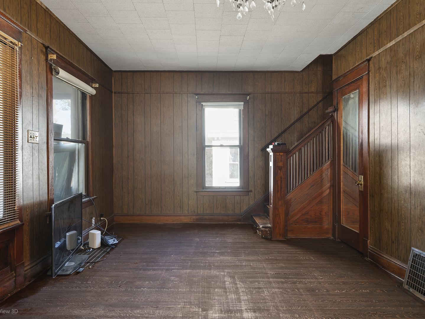 204 4th Avenue, Joliet, IL 60433