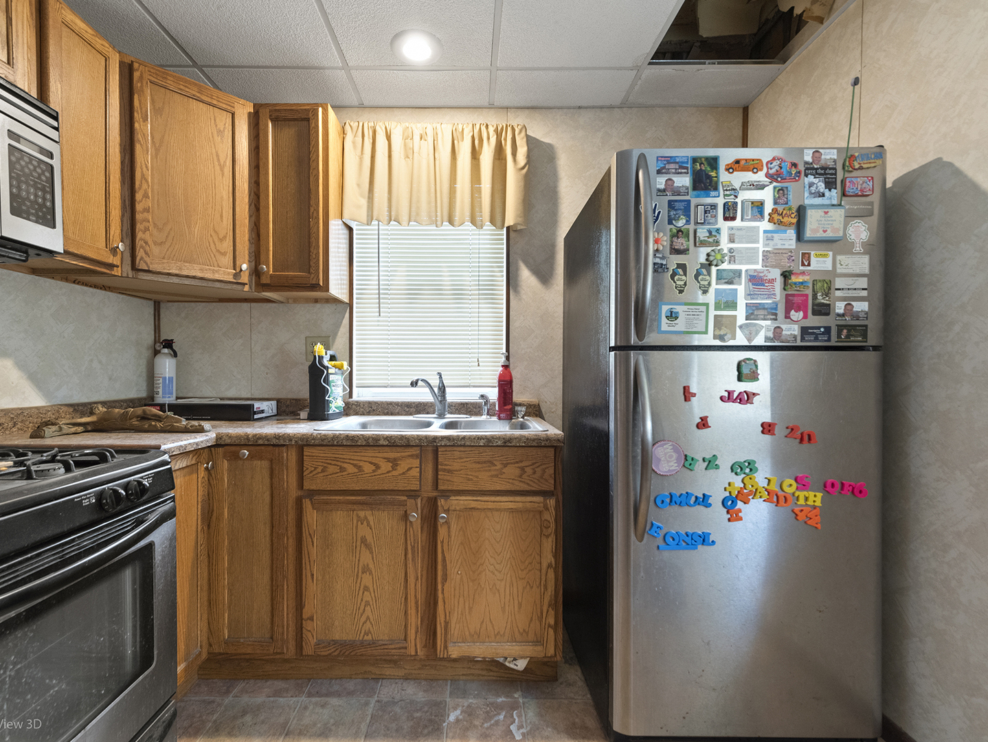 204 4th Avenue, Joliet, IL 60433