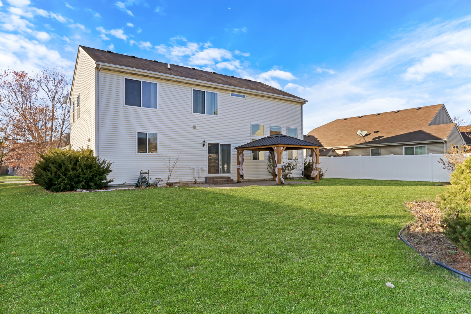 34239 N Larkspur Court, Round Lake, IL 60073