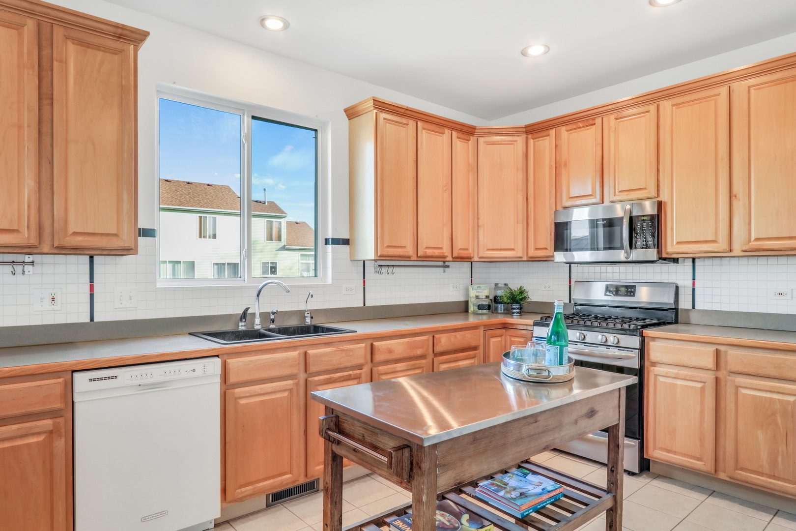 34239 N Larkspur Court, Round Lake, IL 60073