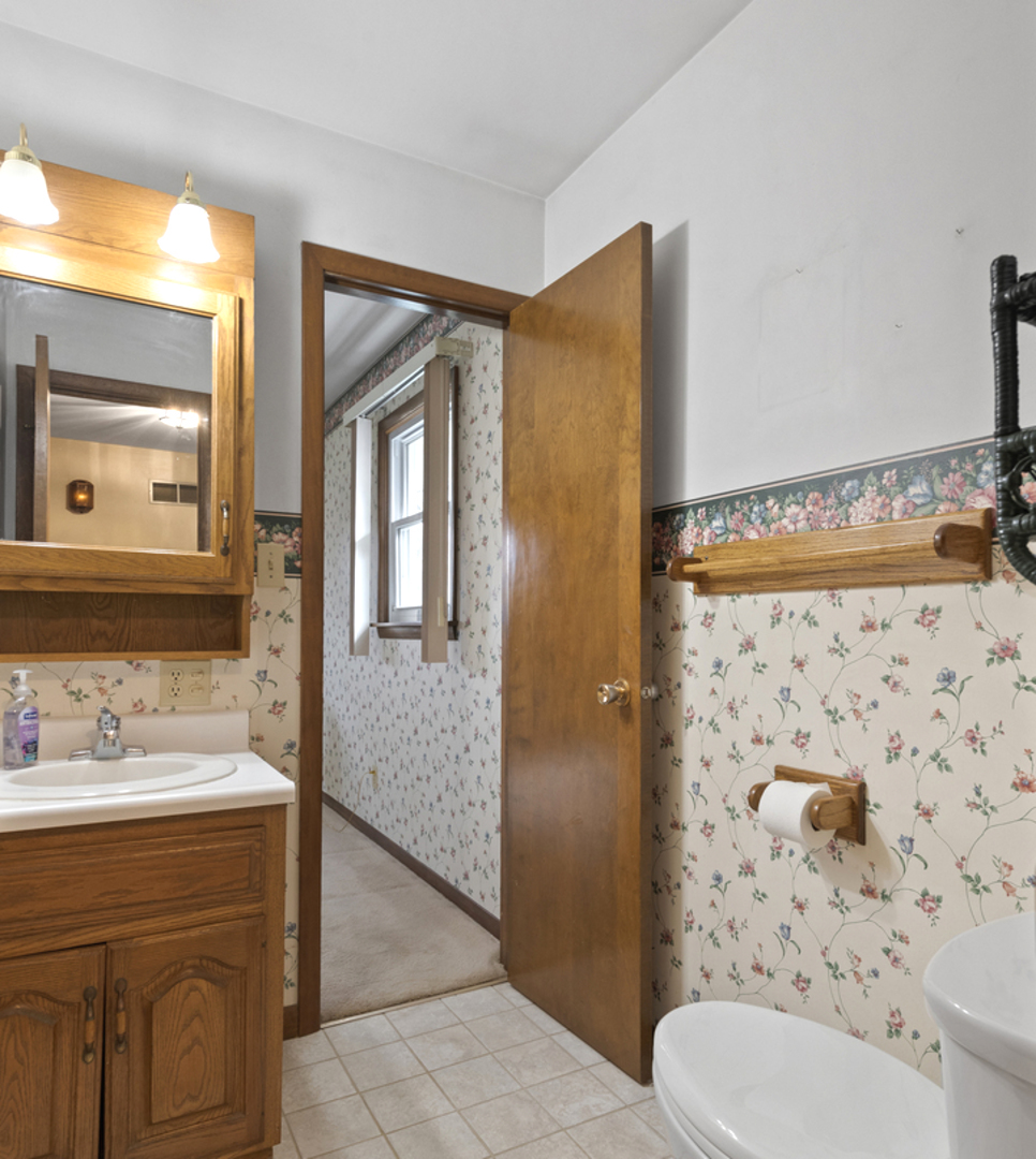 3675 Dixon Drive, Morris, IL 60450