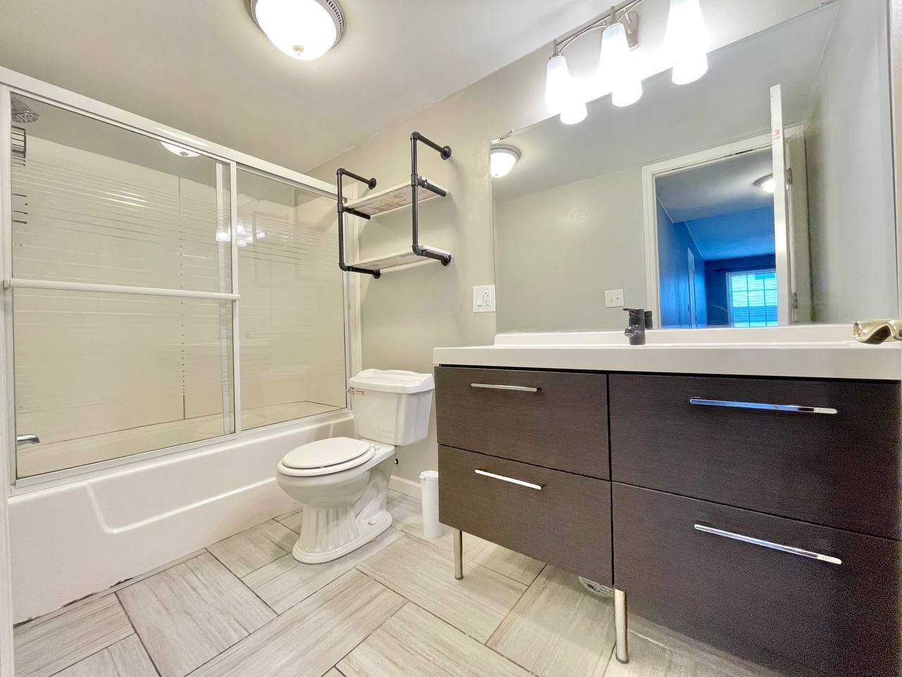 433 Gloria Lane #433, Oswego, IL 60543