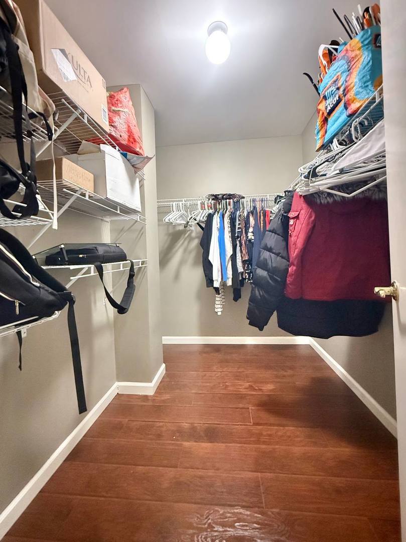 433 Gloria Lane #433, Oswego, IL 60543