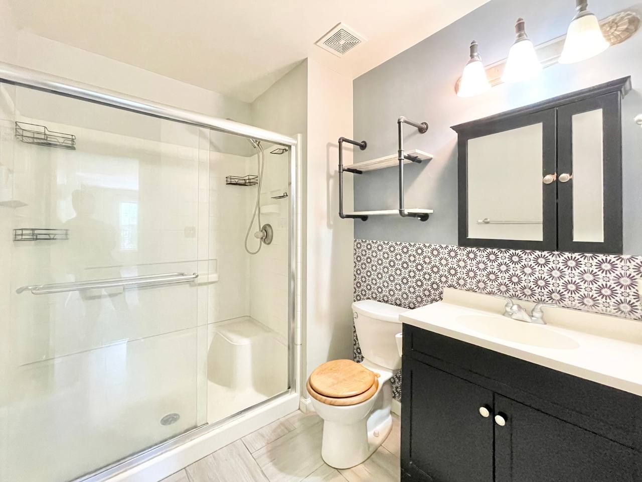 433 Gloria Lane #433, Oswego, IL 60543