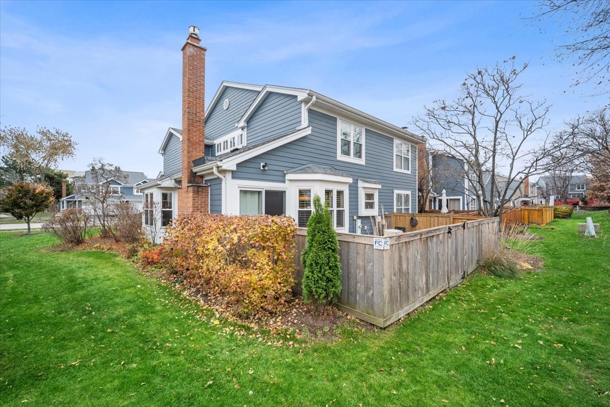 50 White Pine Drive, Schaumburg, IL 60193