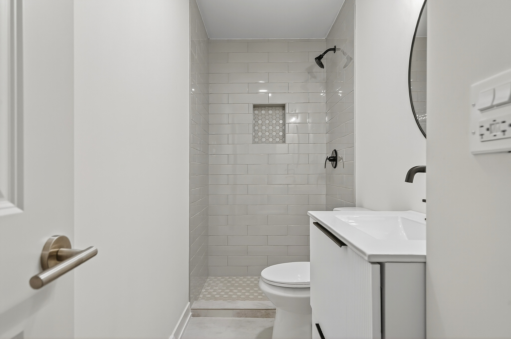 1237 N Ridge Avenue, Arlington Heights, IL 60004