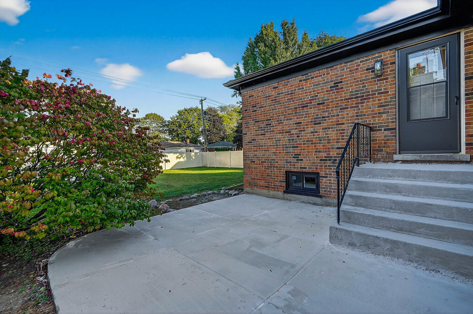 1237 N Ridge Avenue, Arlington Heights, IL 60004