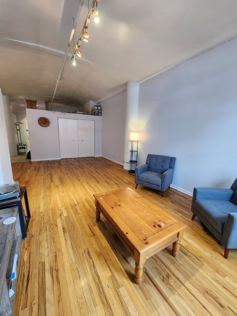 801 S Wells Street #608, Chicago, IL 60607