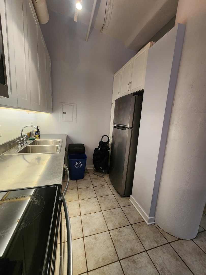 801 S Wells Street #608, Chicago, IL 60607