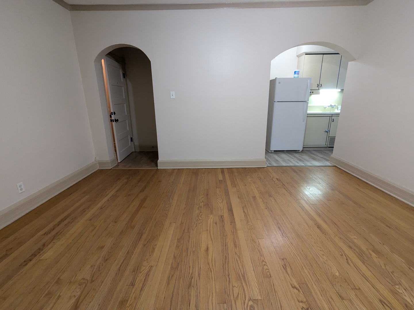 328 W Saint Charles Road #B-2, Lombard, IL 60148