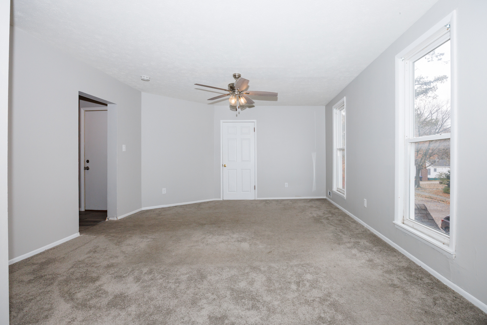 610 E Mulberry Street, Bloomington, IL 61701