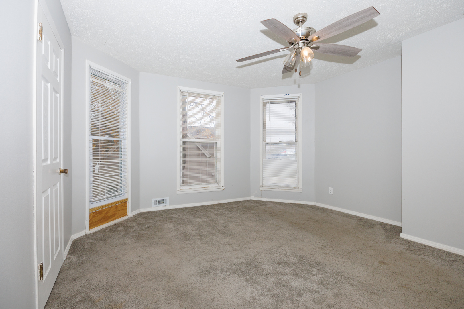 610 E Mulberry Street, Bloomington, IL 61701