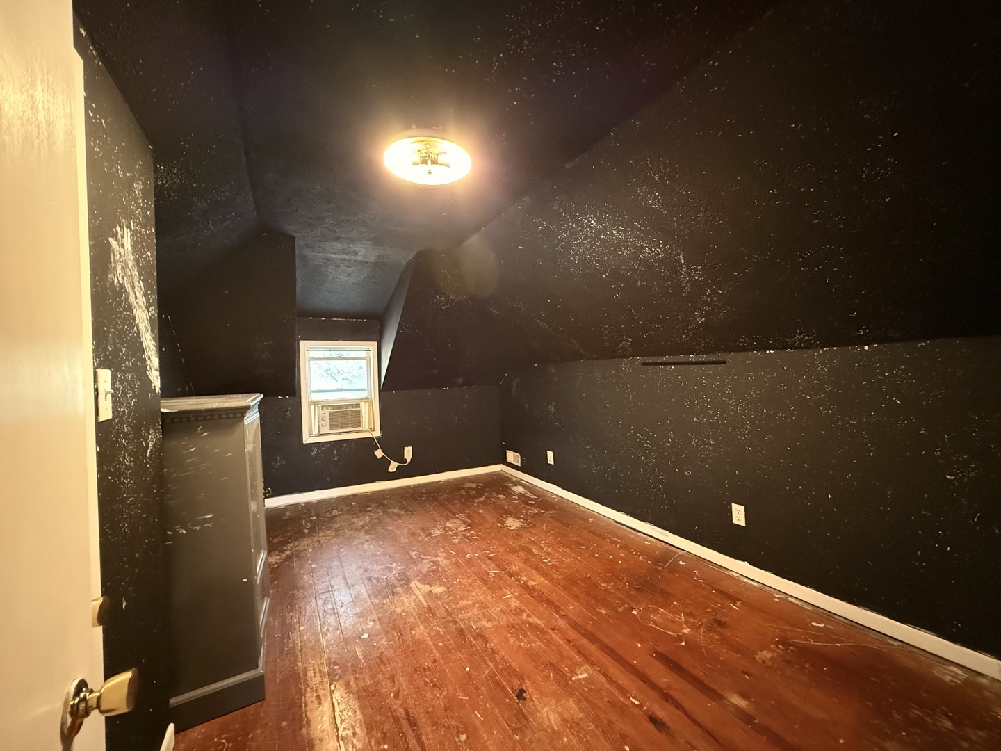 406 S Church Street, Gibson City, IL 60936