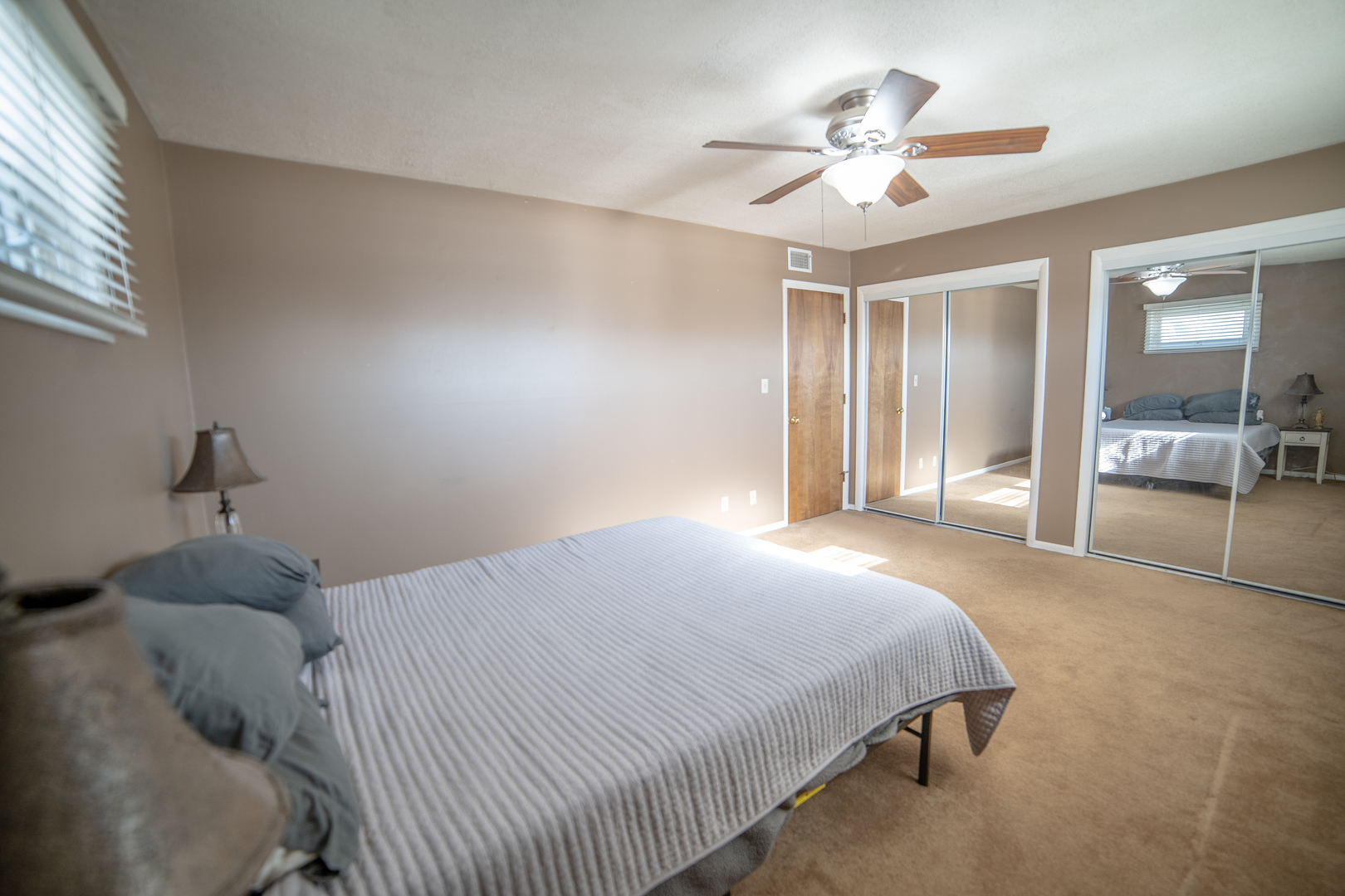 2204 E Lincoln Street #13, Bloomington, IL 61701