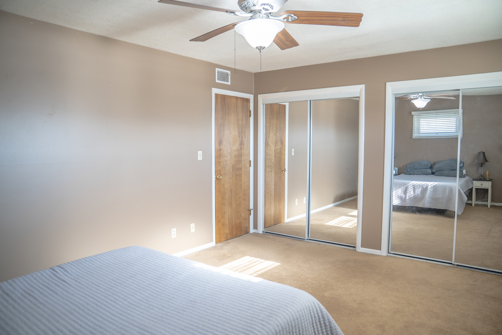 2204 E Lincoln Street #13, Bloomington, IL 61701