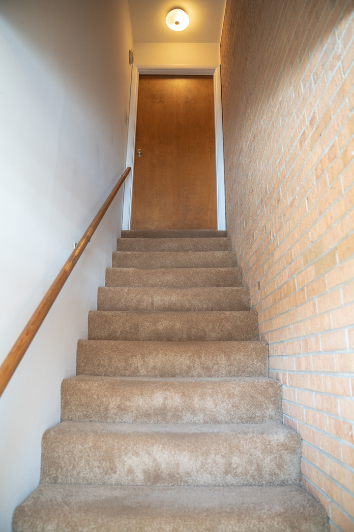 2204 E Lincoln Street #13, Bloomington, IL 61701