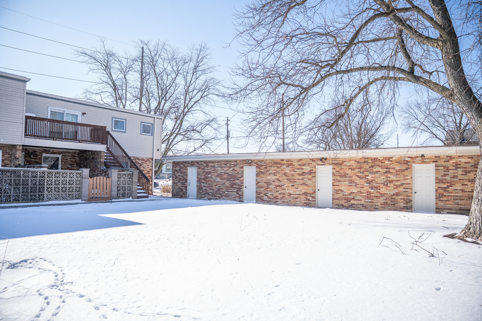 2204 E Lincoln Street #13, Bloomington, IL 61701