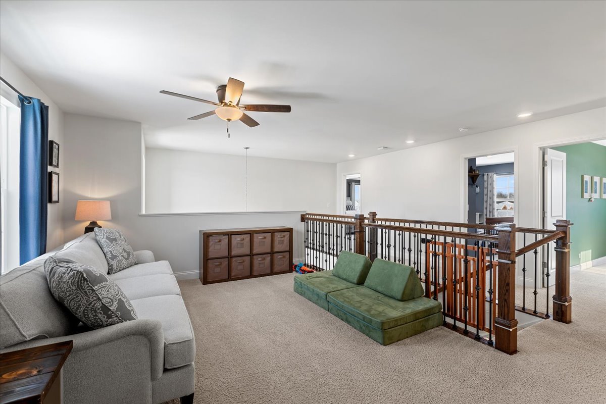 1069 Ardmoor Drive, Crystal Lake, IL 60012