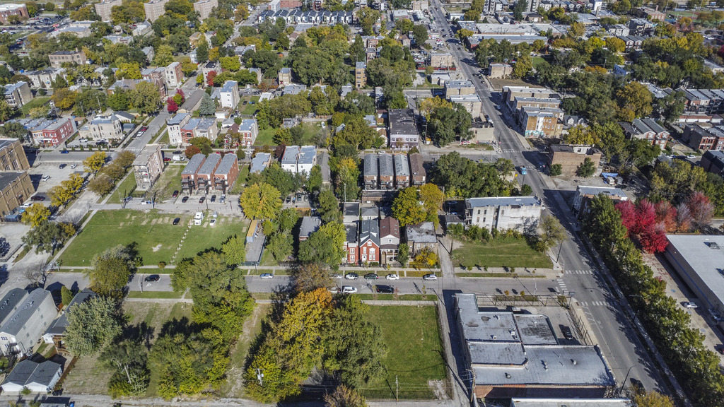 2835 W Arthington Street, Chicago, IL 60612