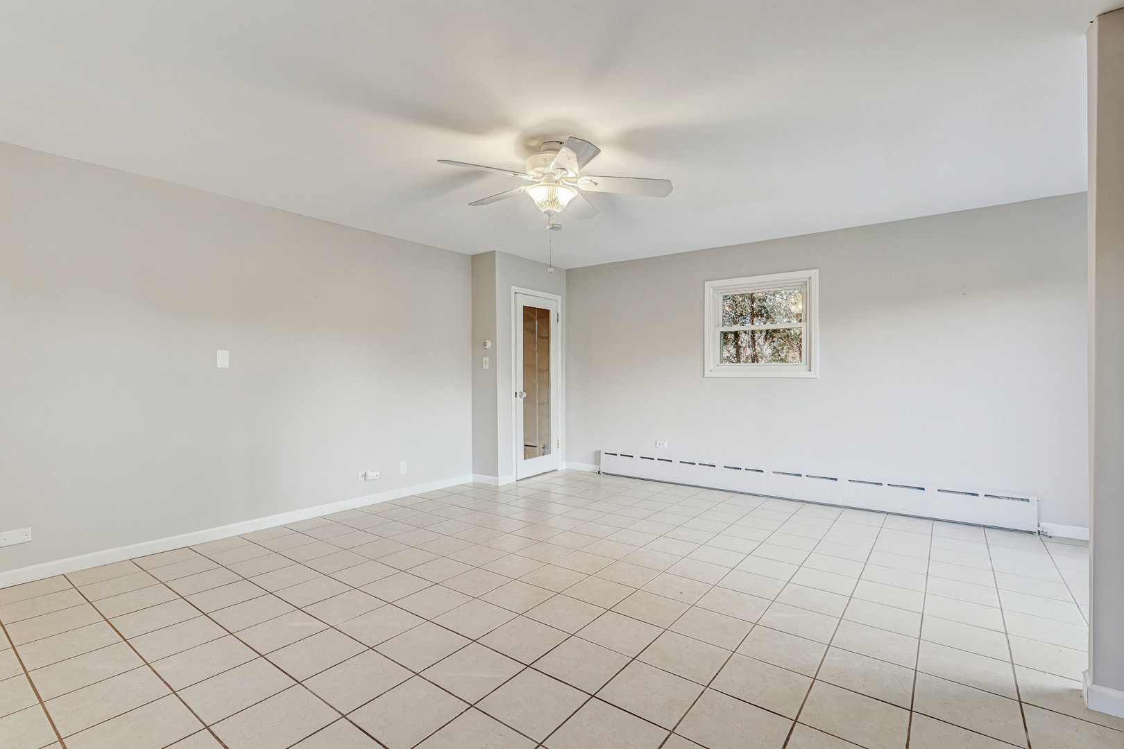 7832 Garden Lane, Justice, IL 60458