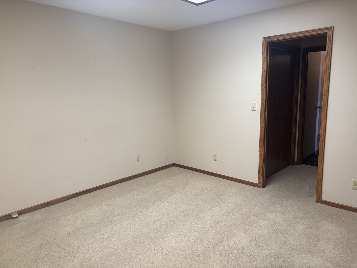 320 N Main Street #0, Roanoke, IL 61561