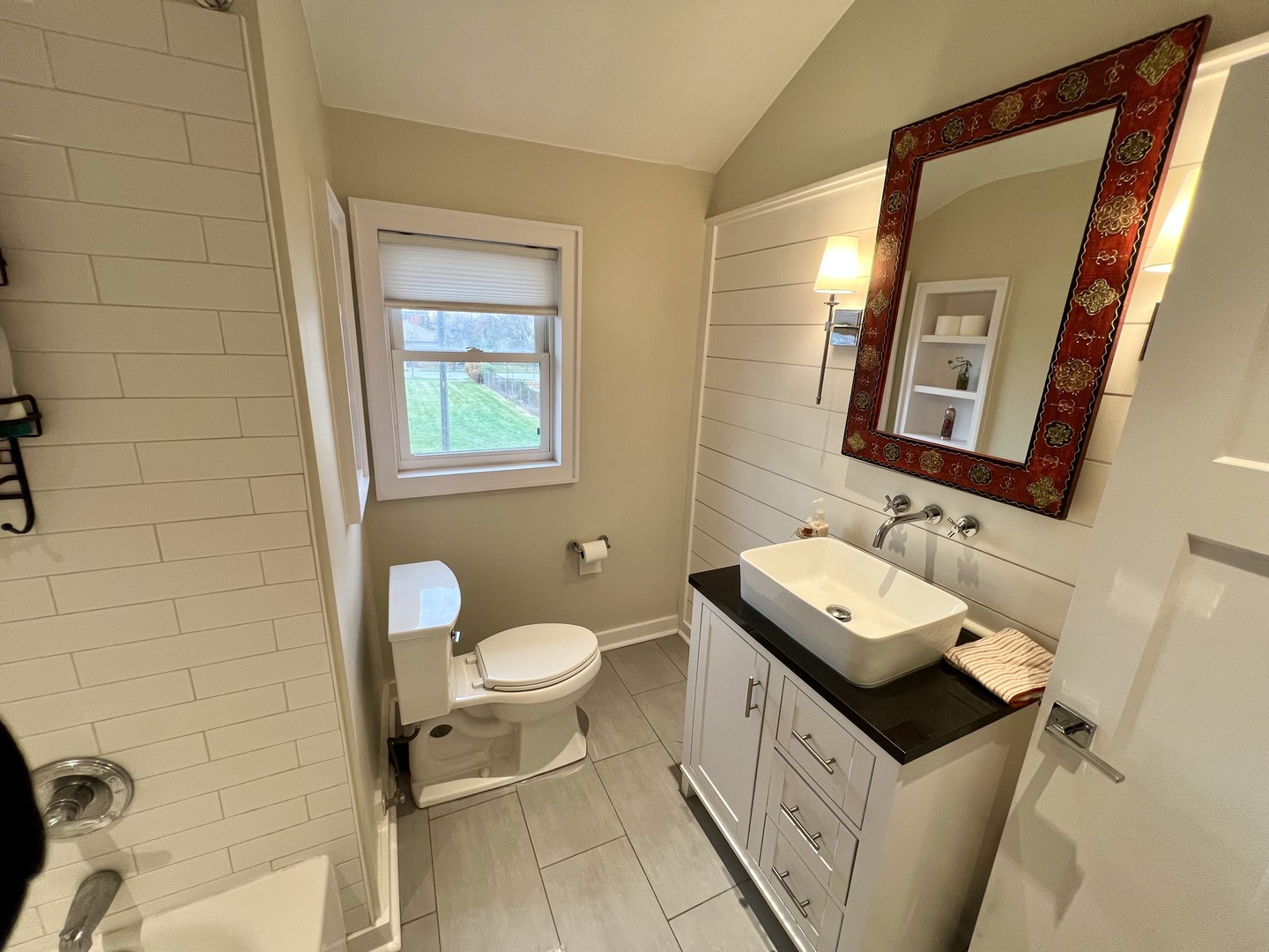 246 Washington Avenue #2, La Grange, IL 60525