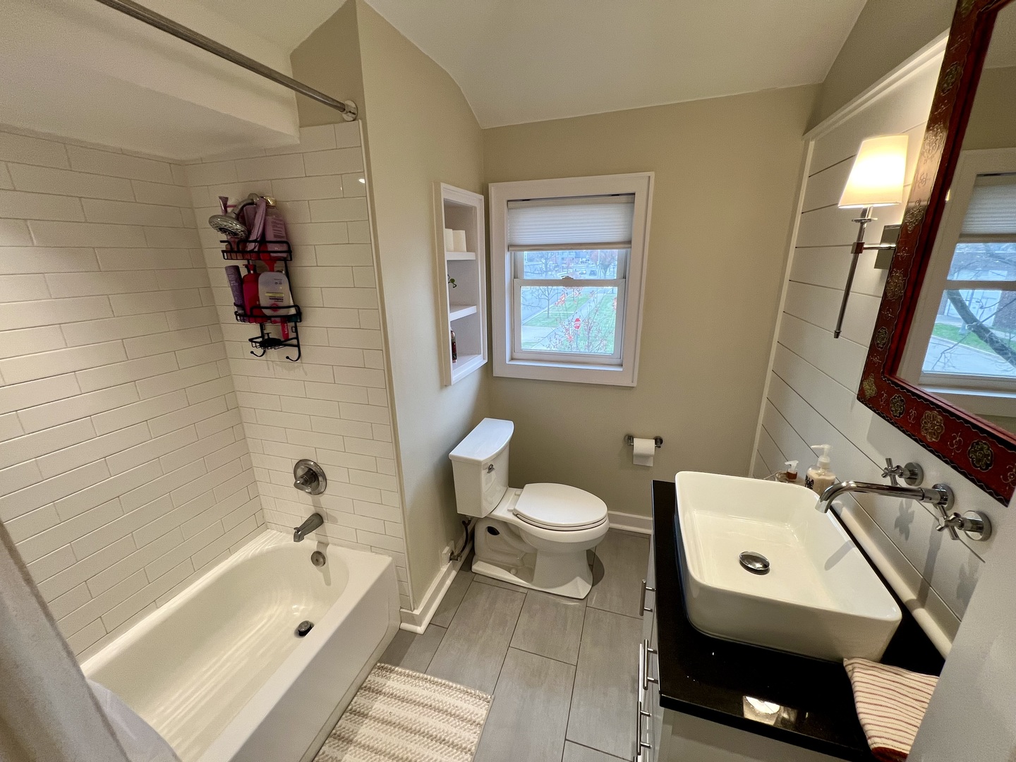 246 Washington Avenue #2, La Grange, IL 60525